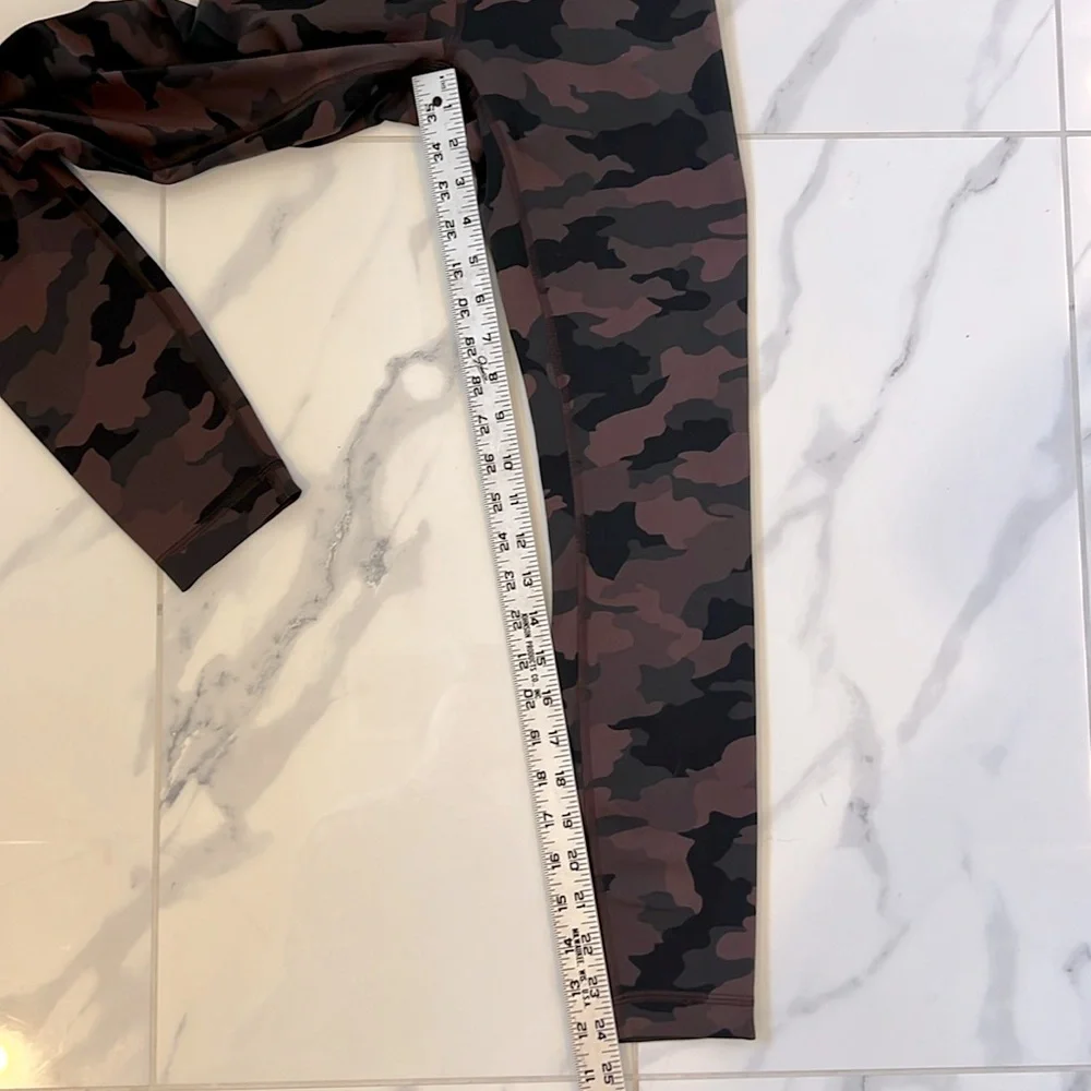 Lululemon Wunder Train  Tight 25